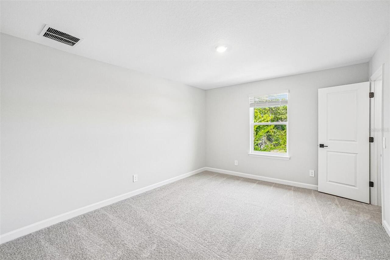 Listing Photo 42