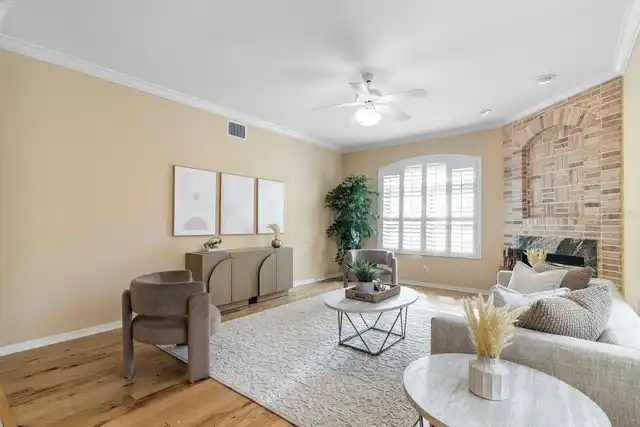 Listing Photo 14