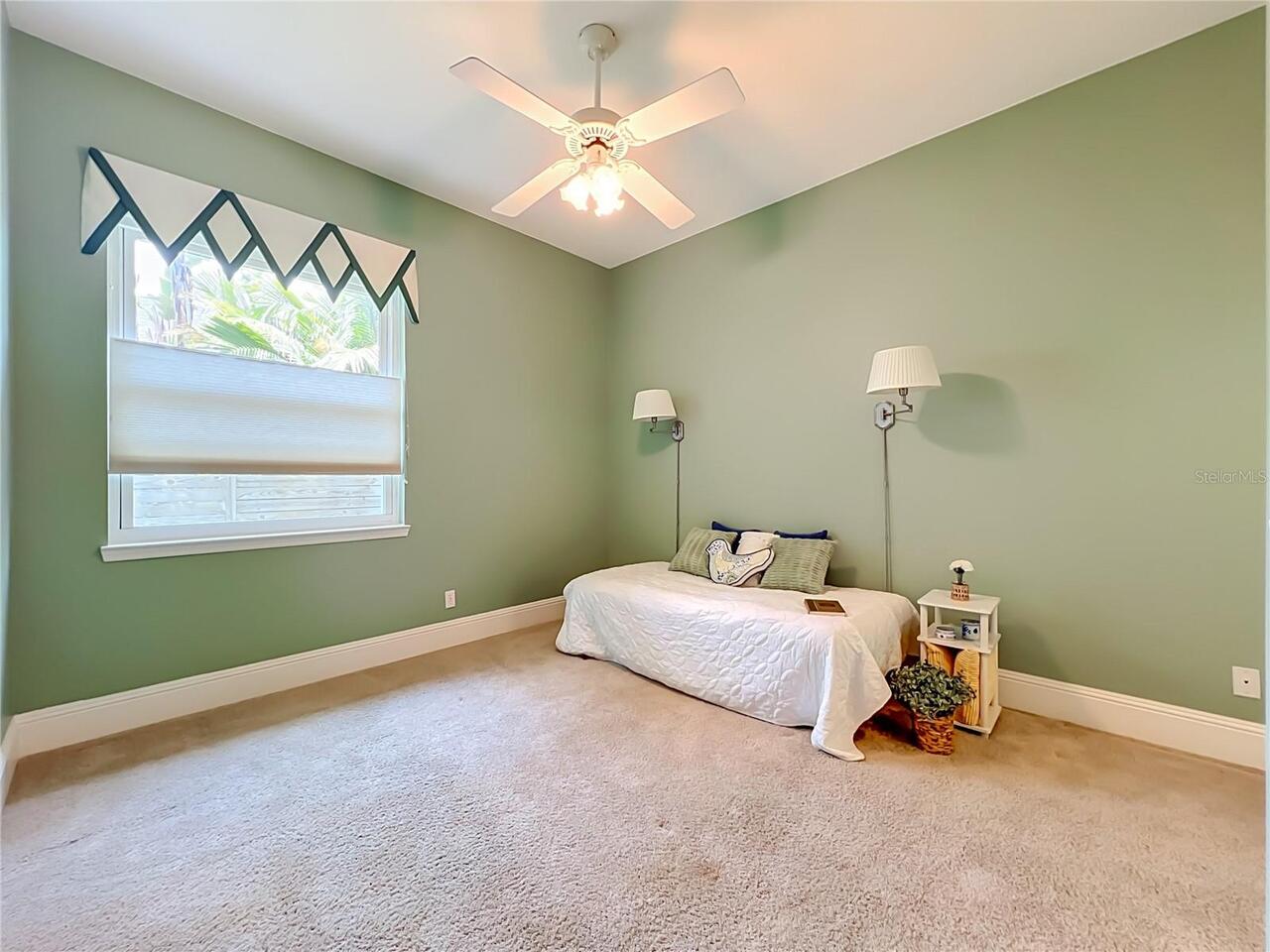 Listing Photo 25