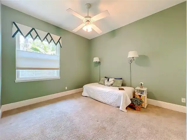 Listing Photo 25