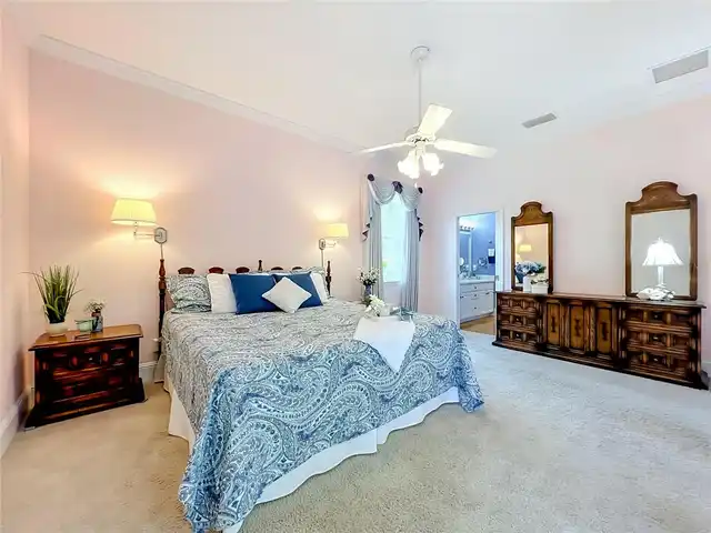 Listing Photo 43