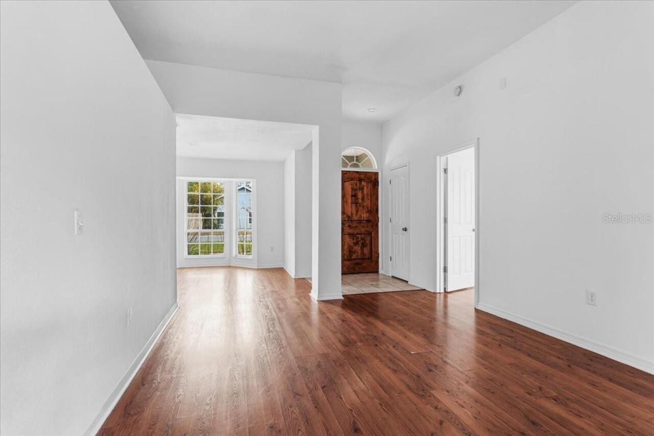 Listing Photo 6