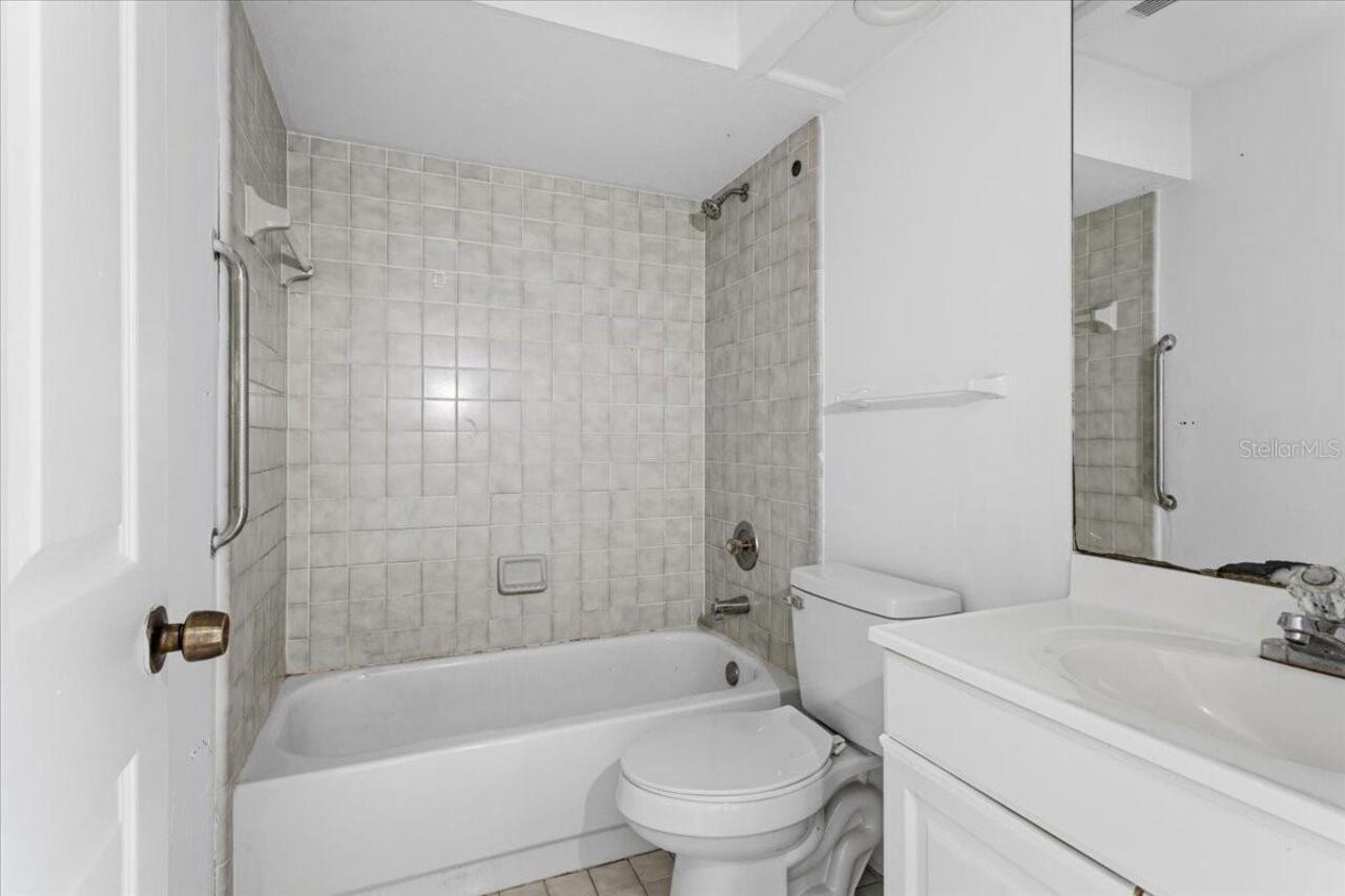 Listing Photo 25
