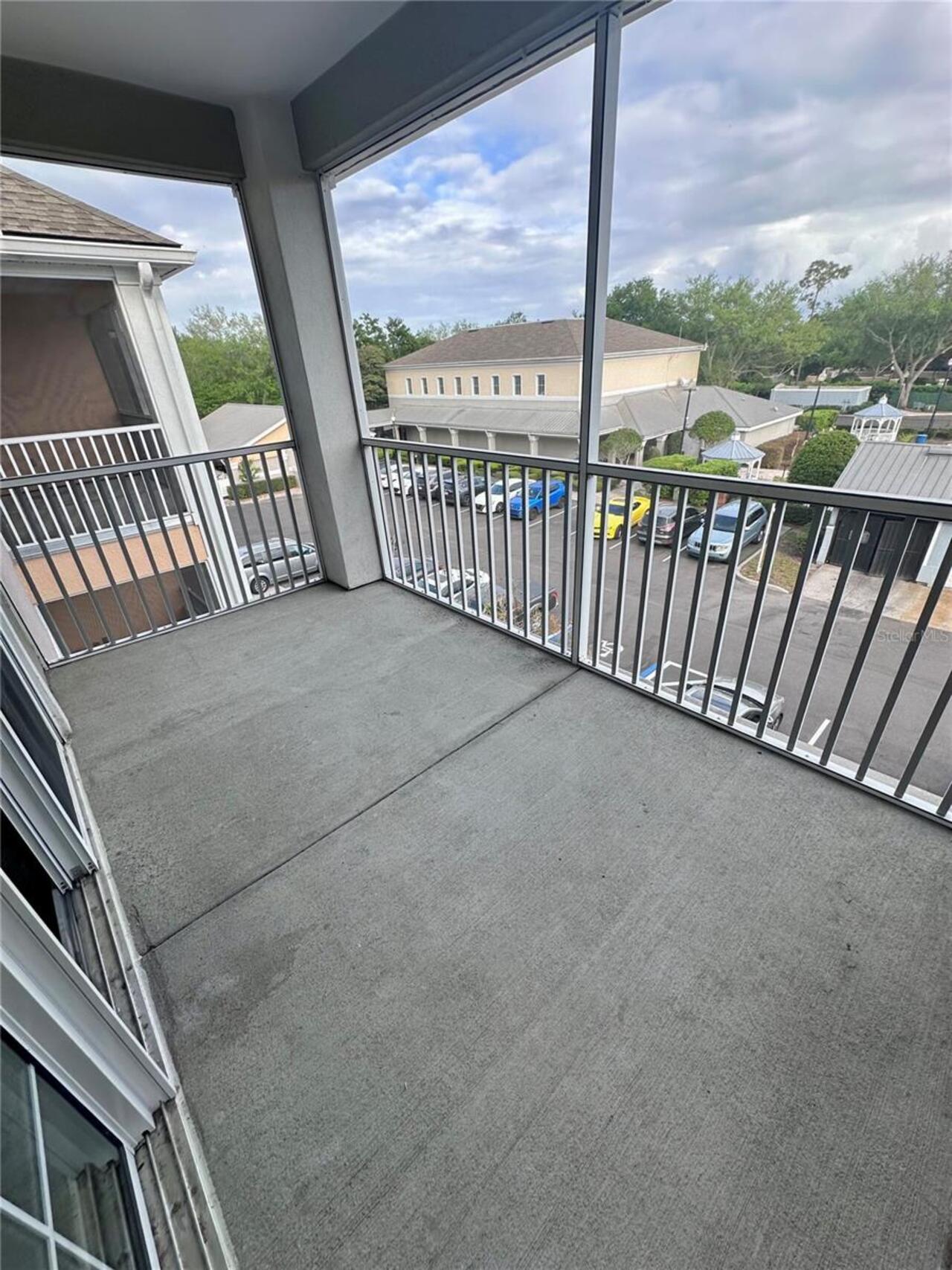Listing Photo 6