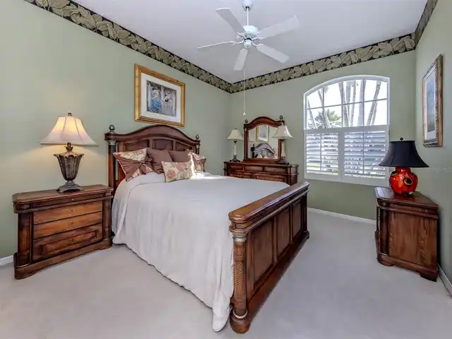 Listing Photo 28