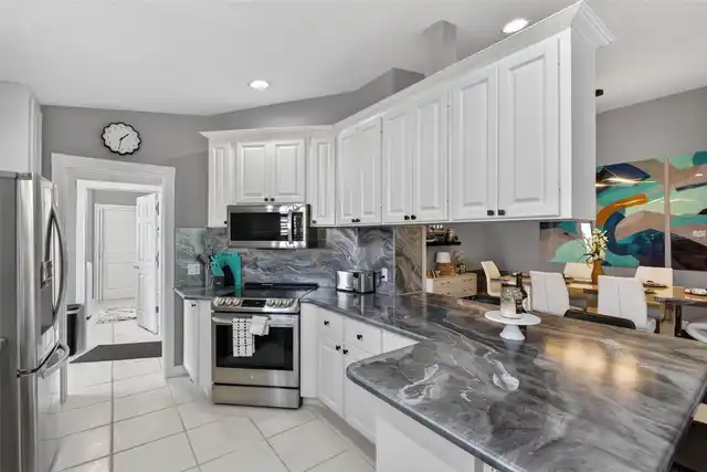 Listing Photo 15