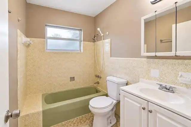 Listing Photo 19