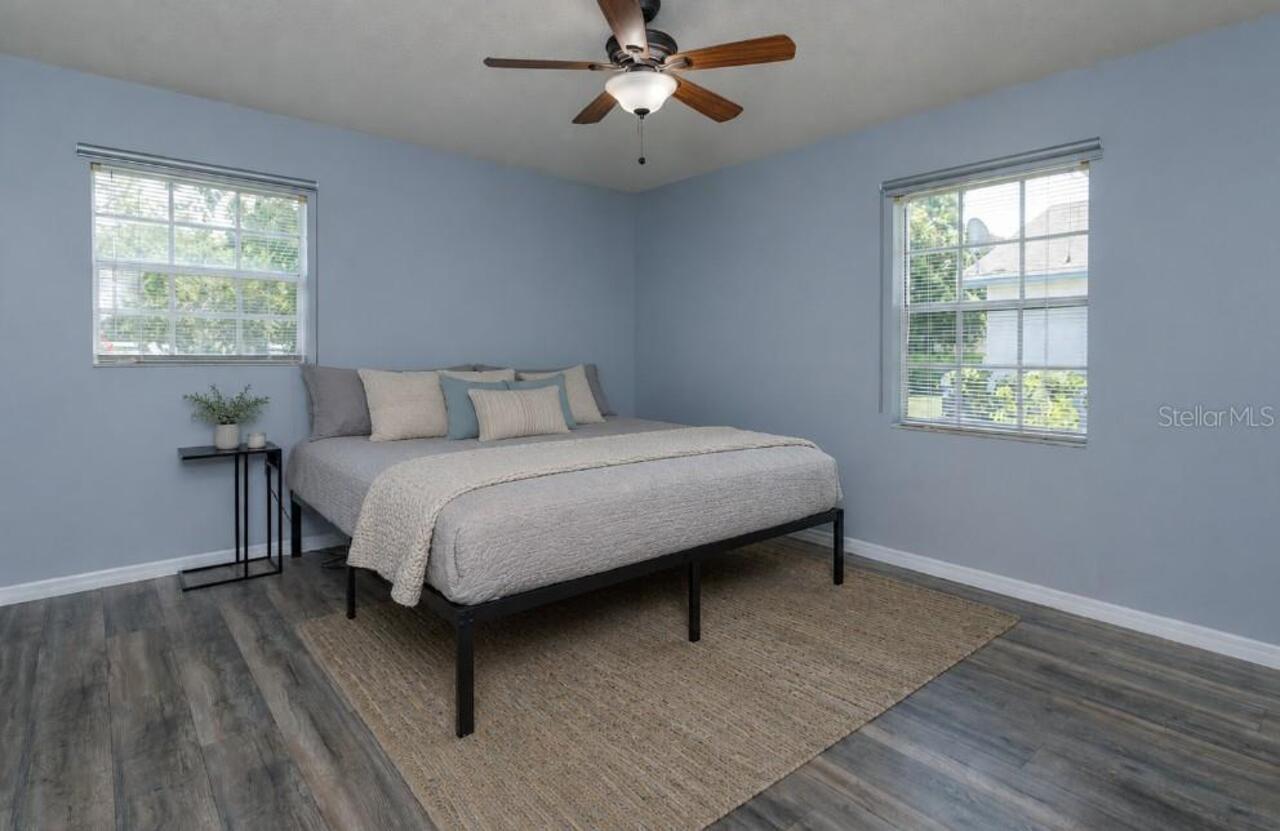 Listing Photo 8