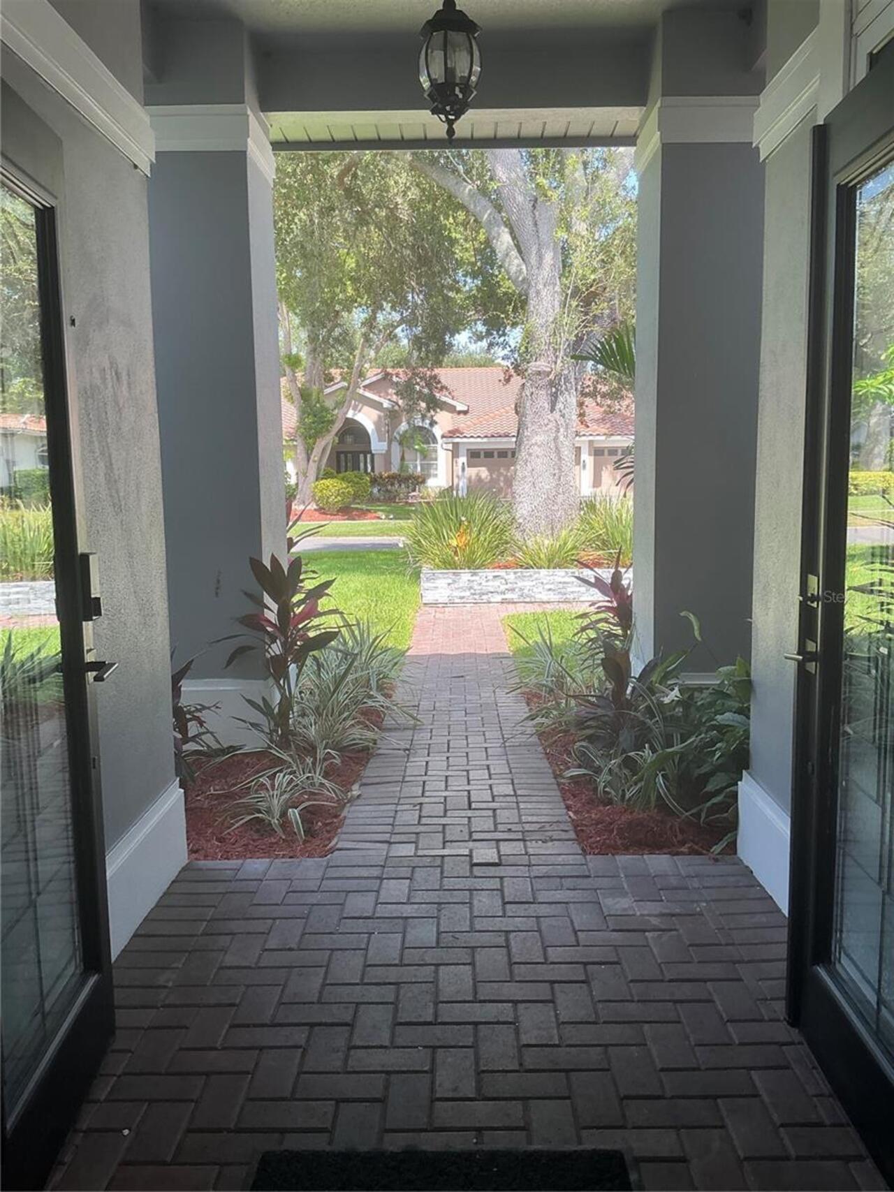 Listing Photo 8