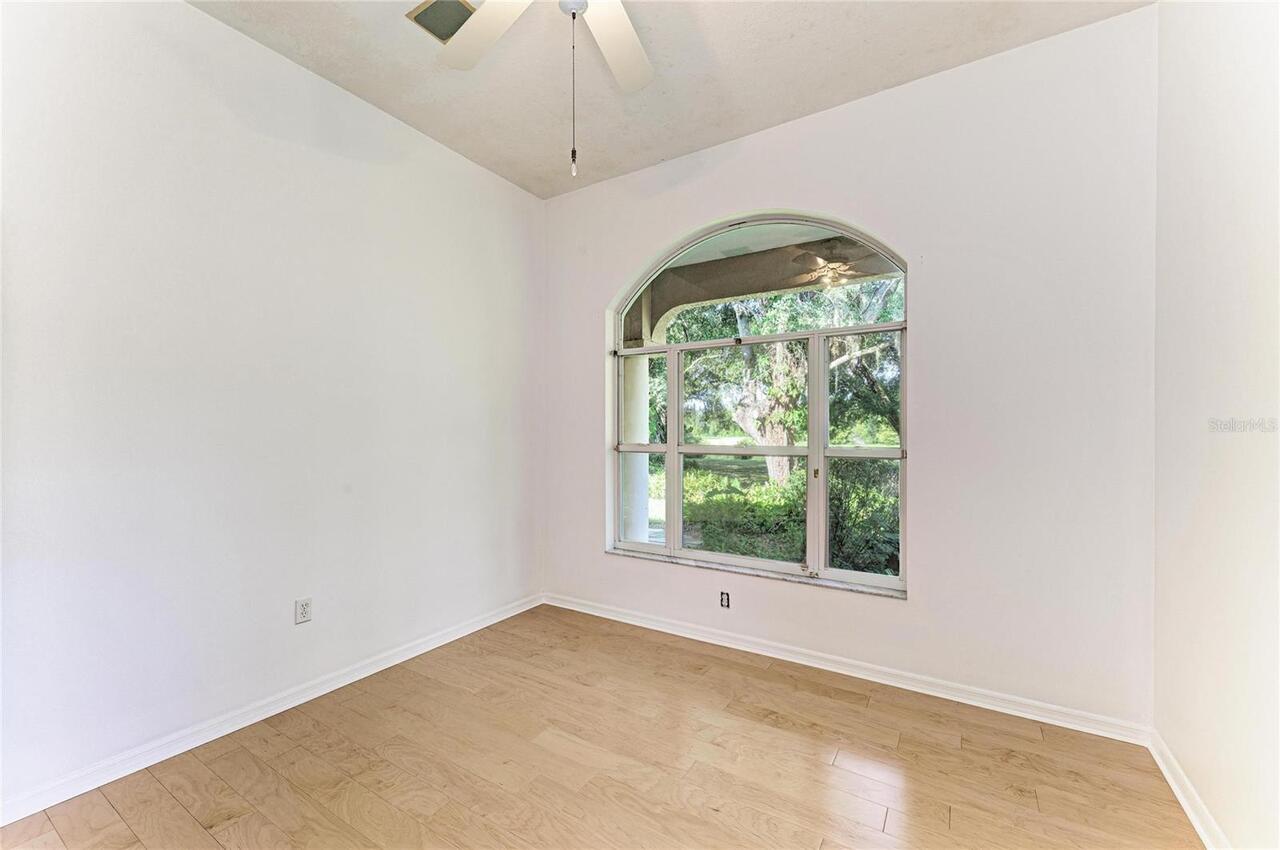 Listing Photo 35