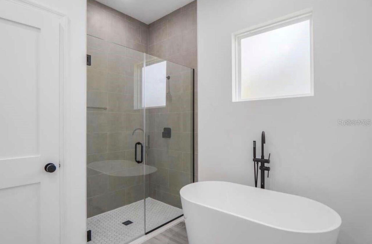 Listing Photo 29