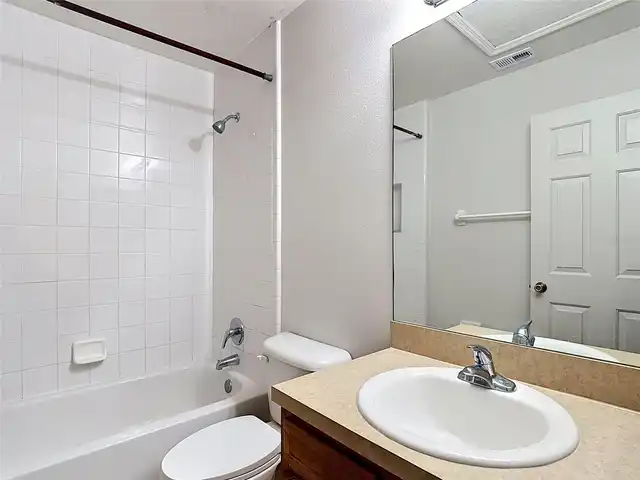 Listing Photo 34