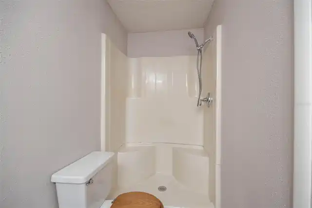 Listing Photo 23