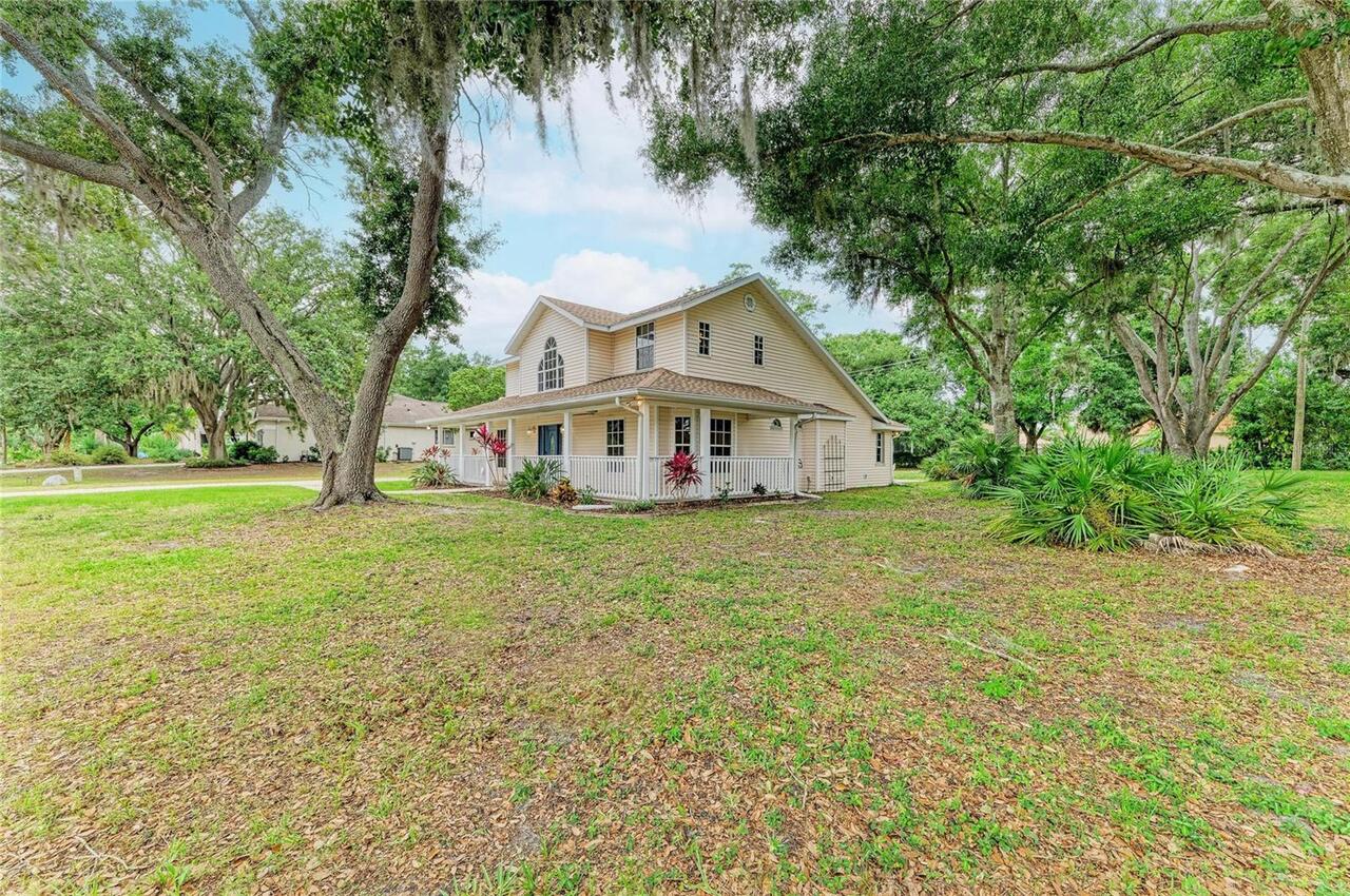 Listing Photo 8