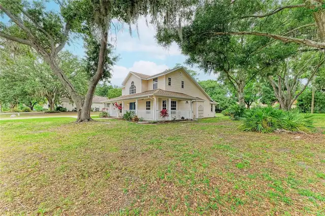 Listing Photo 9