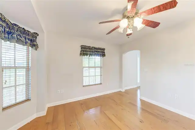 Listing Photo 32
