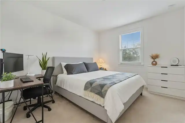 Listing Photo 19