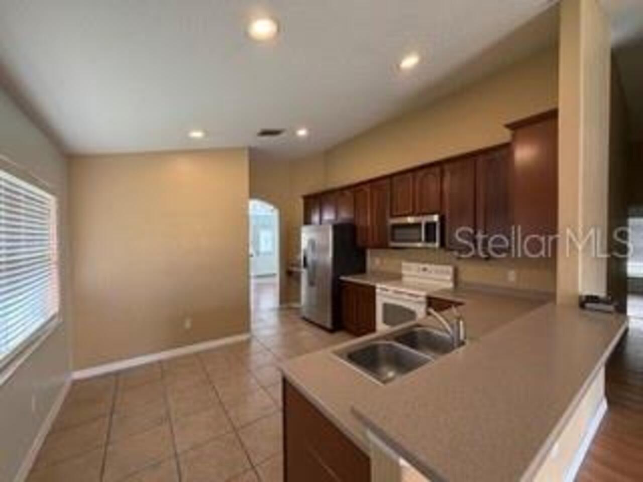 Listing Photo 7