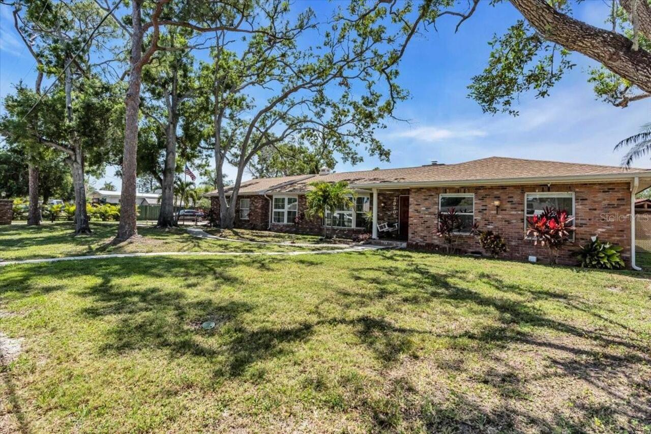 Listing Photo 6