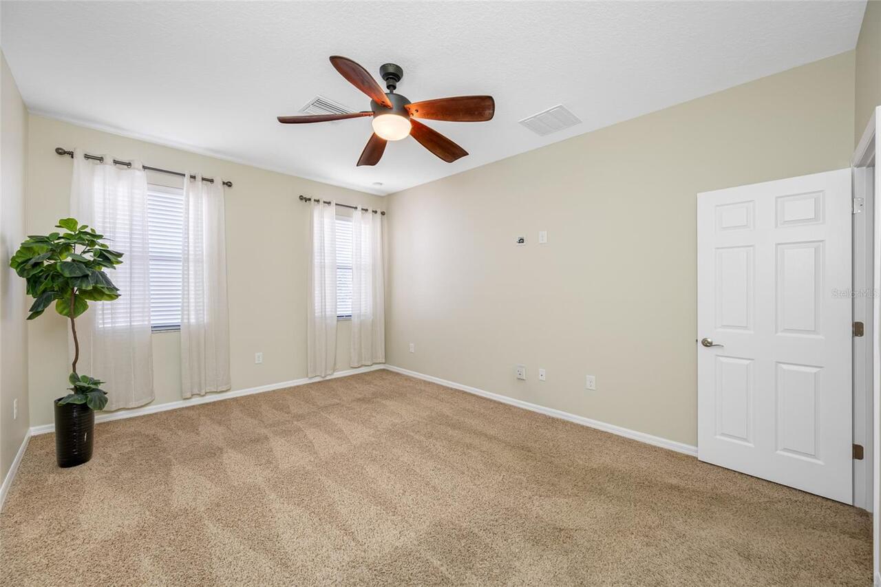 Listing Photo 28