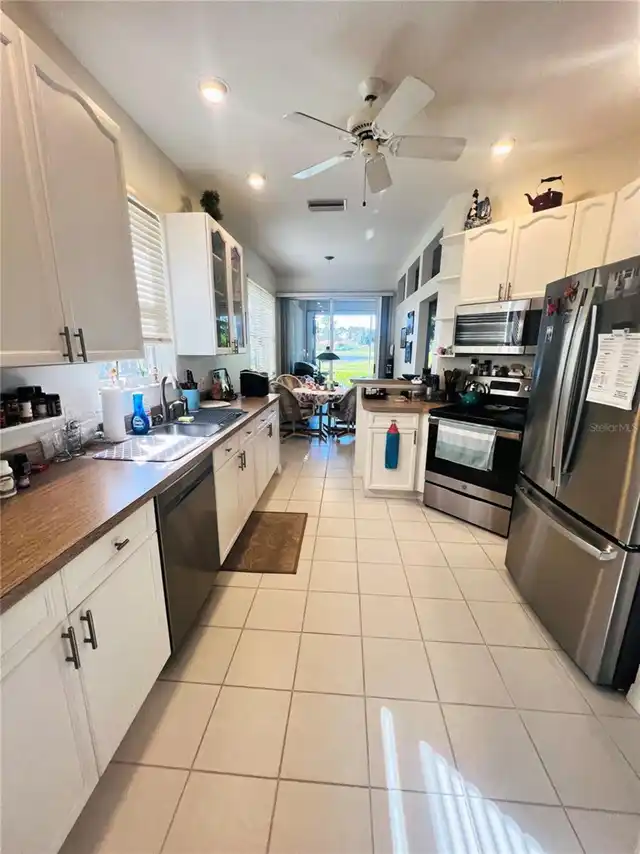 Listing Photo 8