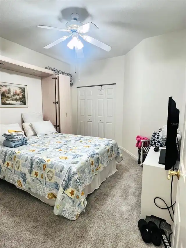 Listing Photo 12