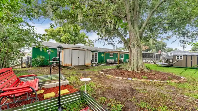 Listing Photo 32