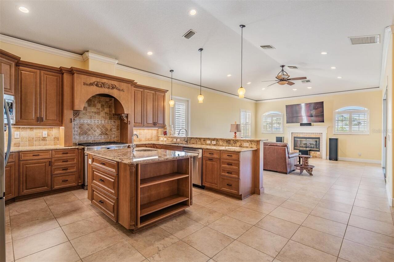 Listing Photo 15