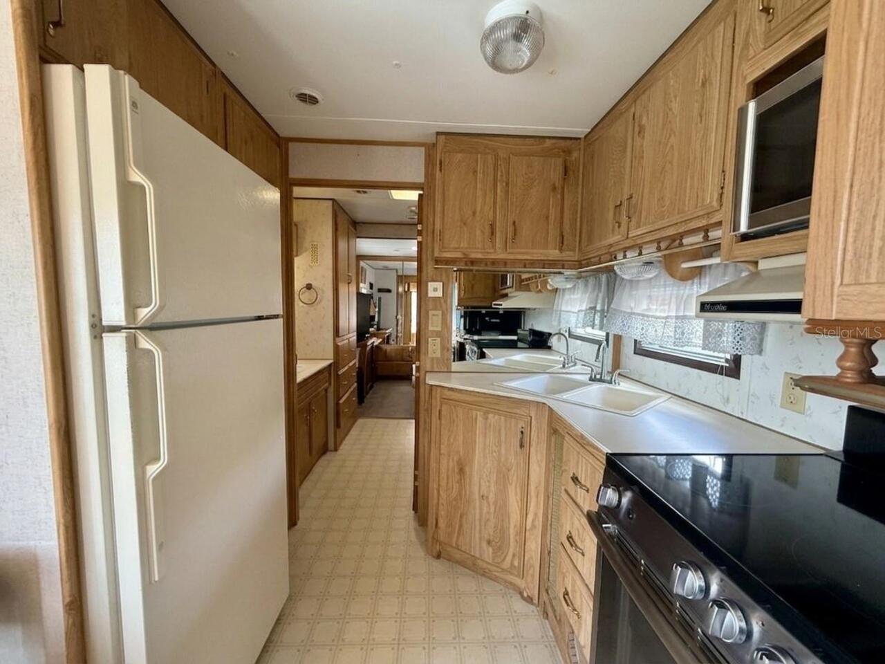 Listing Photo 7