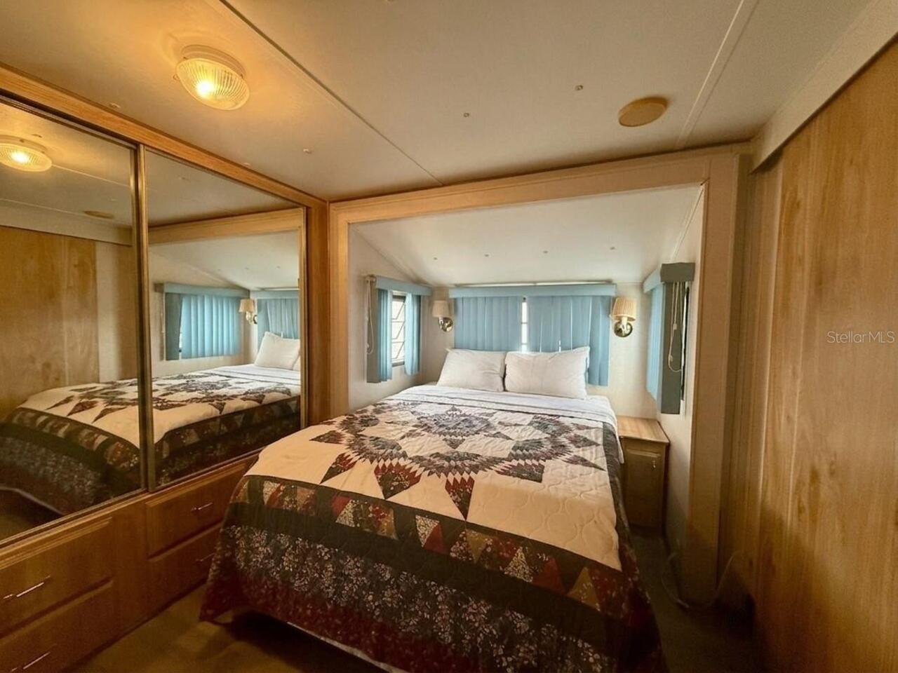 Listing Photo 11