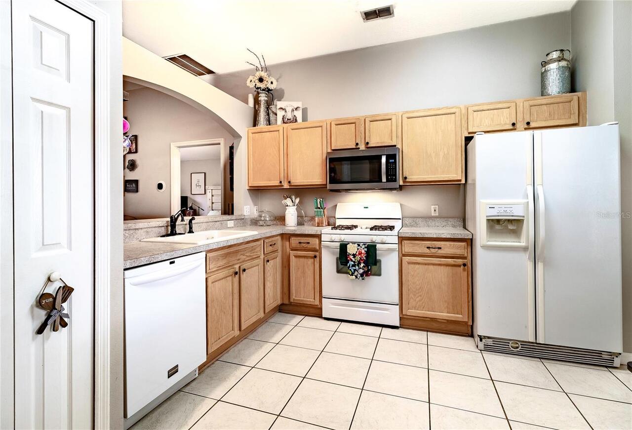 Listing Photo 9