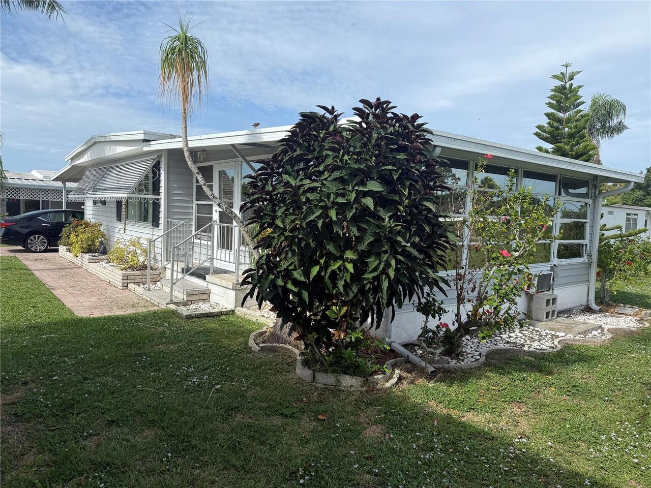 Listing Photo 14