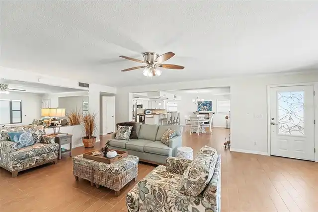 Listing Photo 29