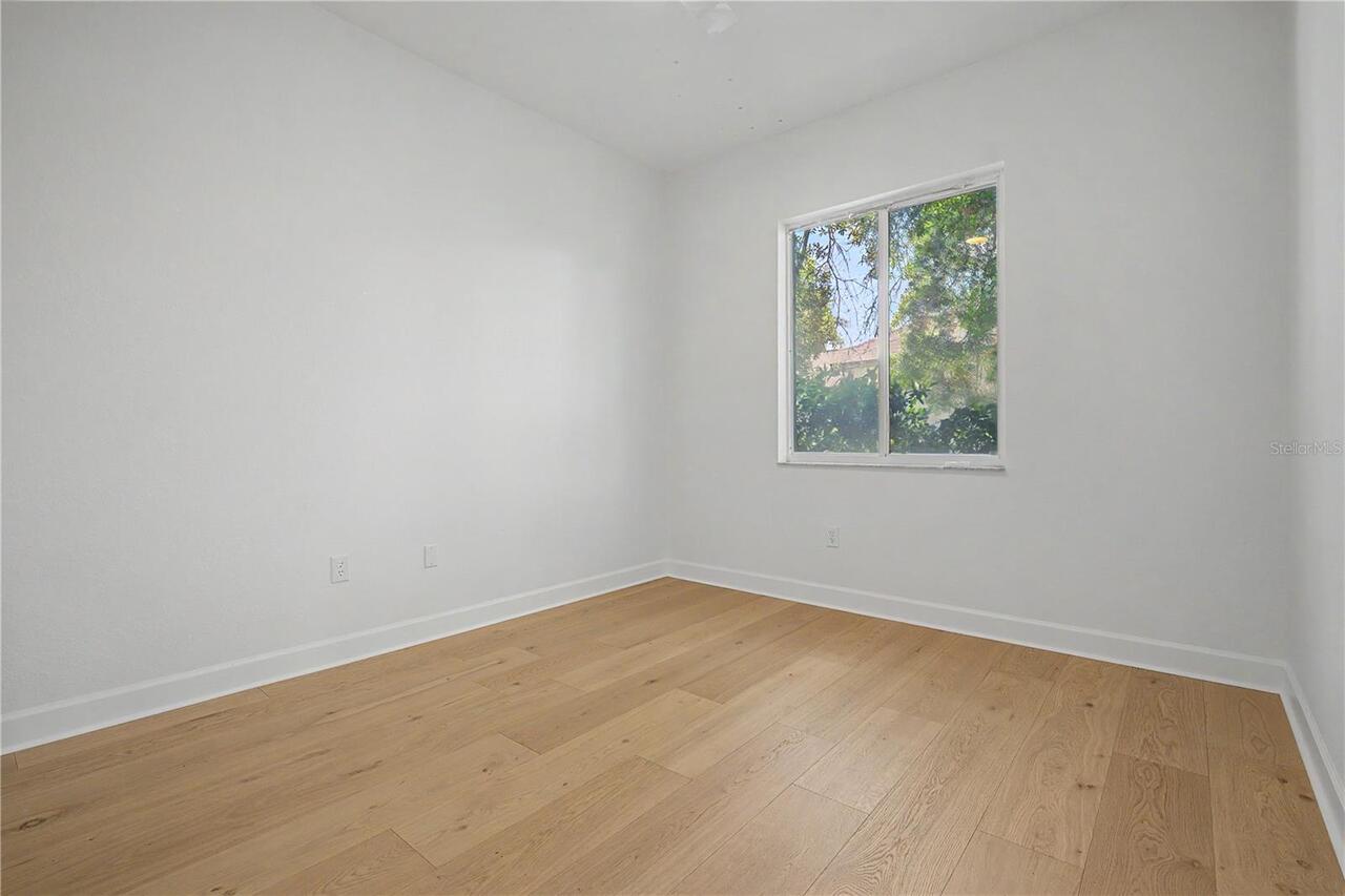 Listing Photo 43
