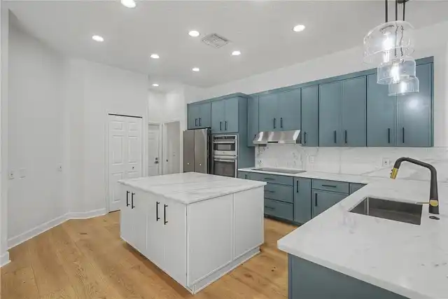 Listing Photo 15