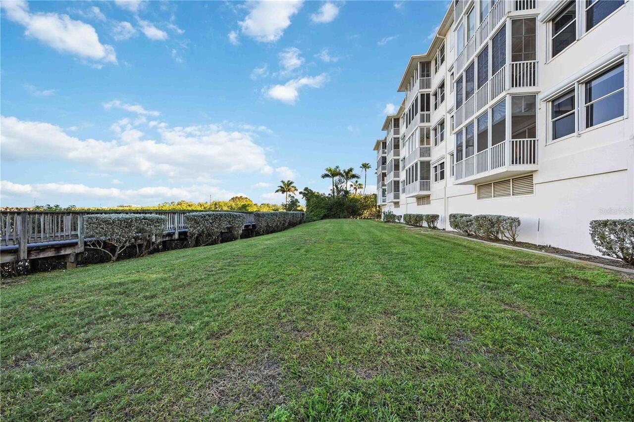 Listing Photo 42