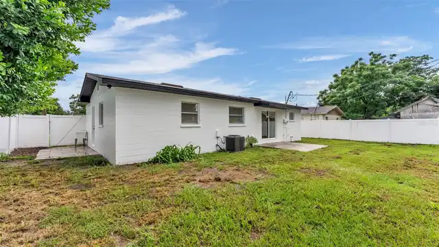 Listing Photo 28