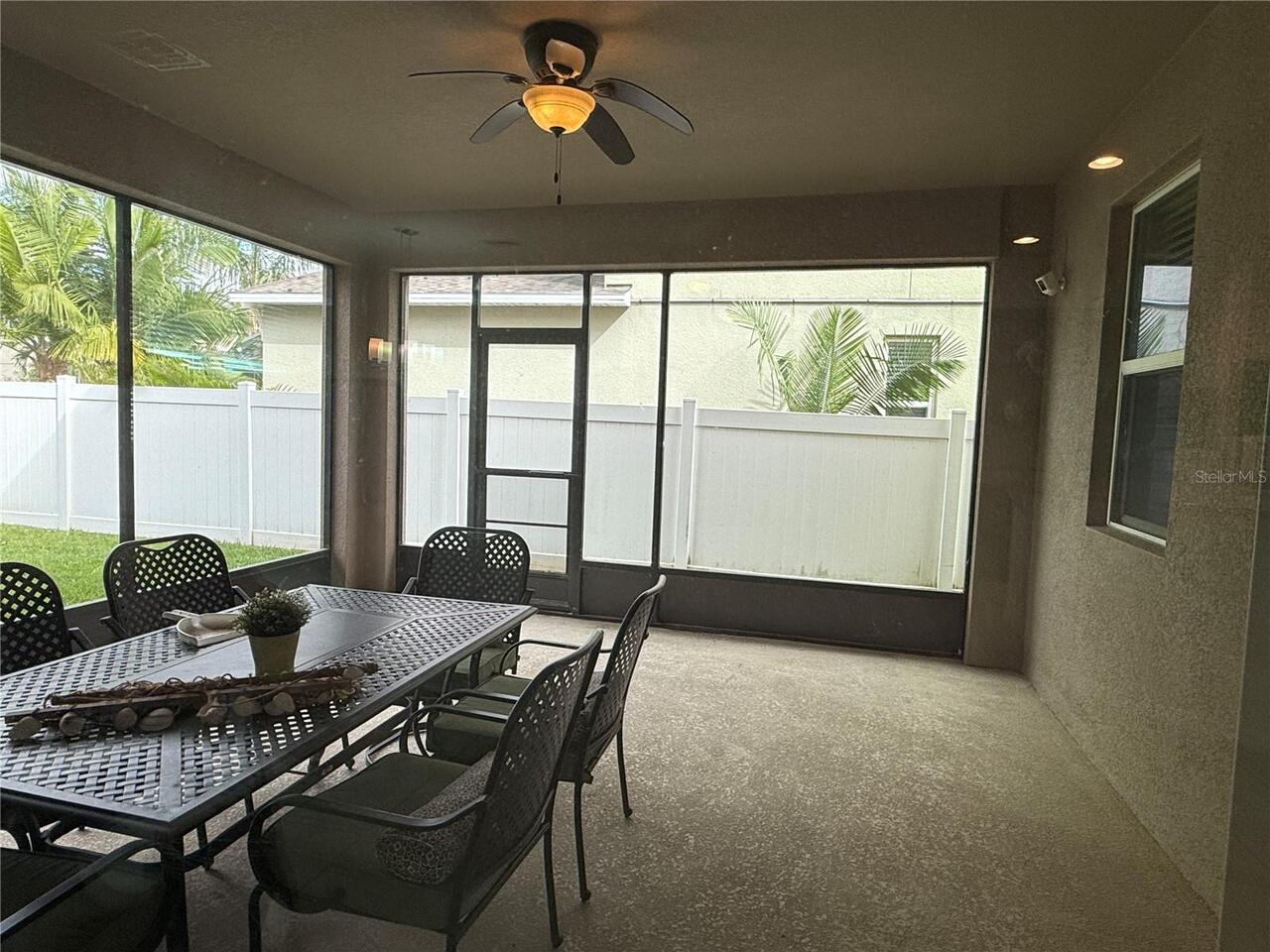 Listing Photo 12