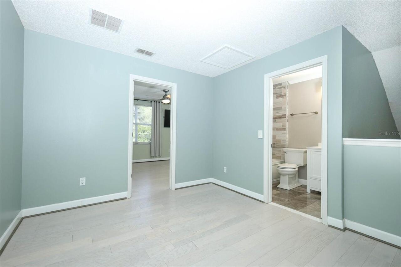 Listing Photo 33