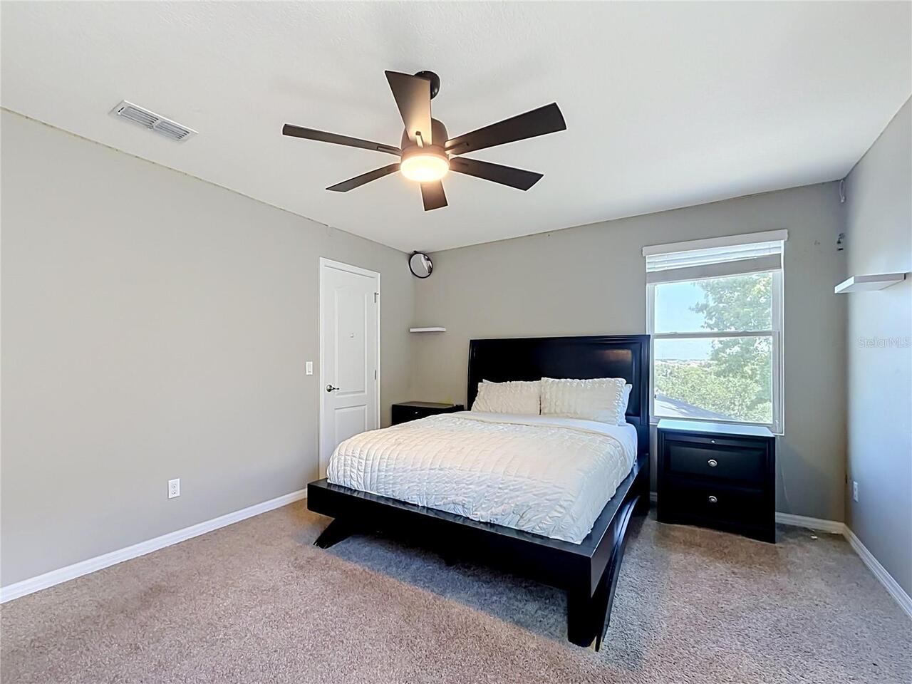 Listing Photo 42