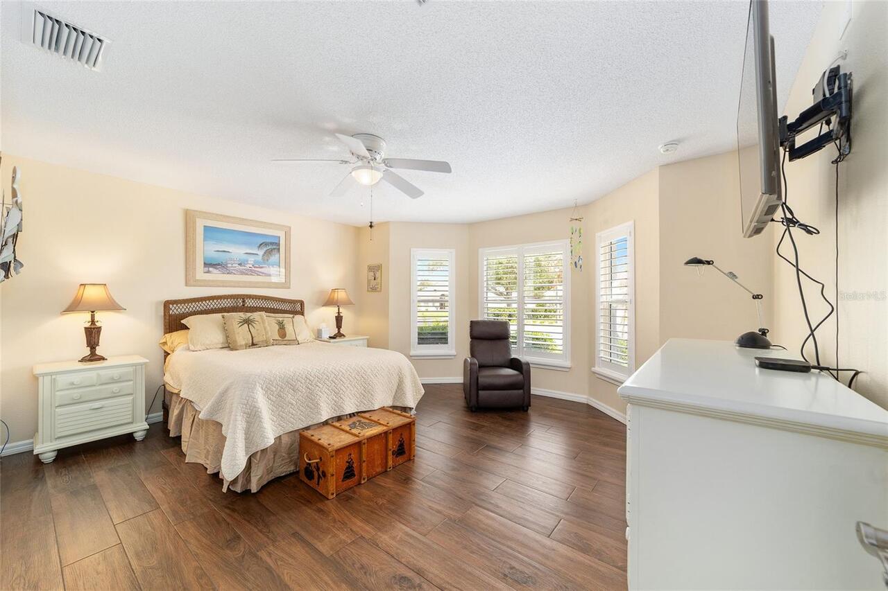 Listing Photo 29