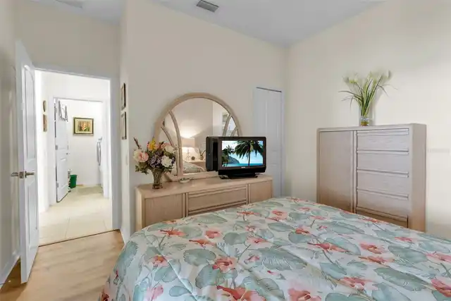 Listing Photo 44