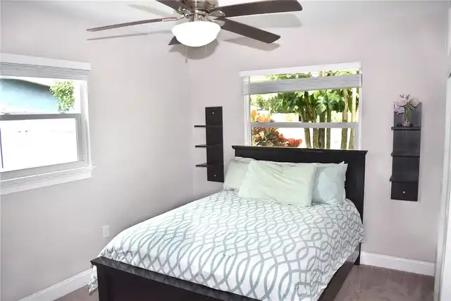 Listing Photo 10
