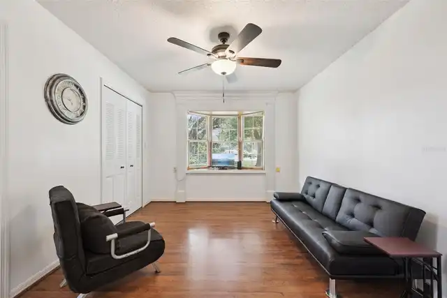 Listing Photo 34