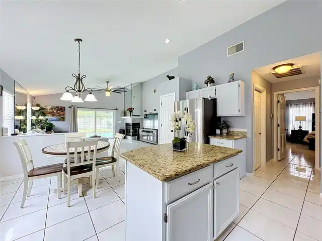 Listing Photo 16