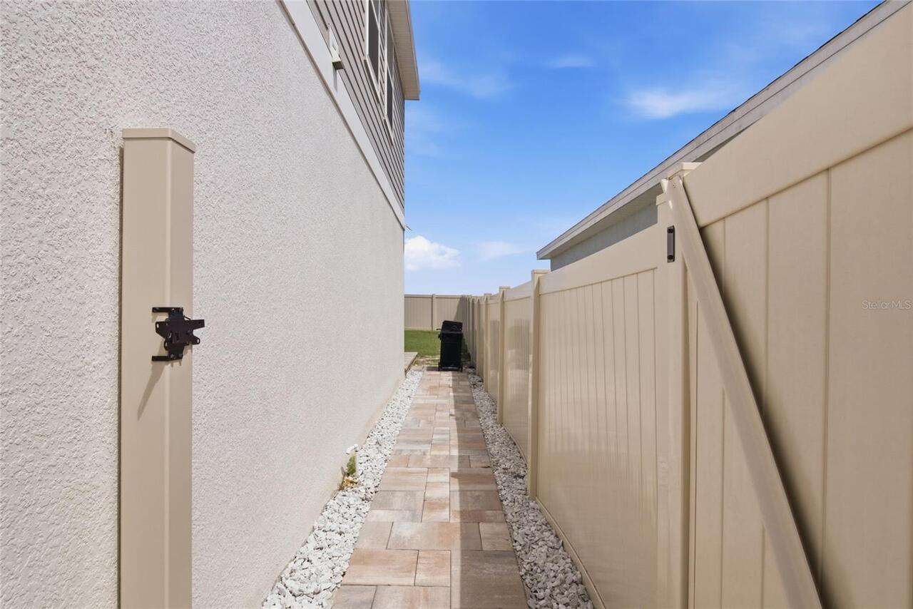 Listing Photo 34
