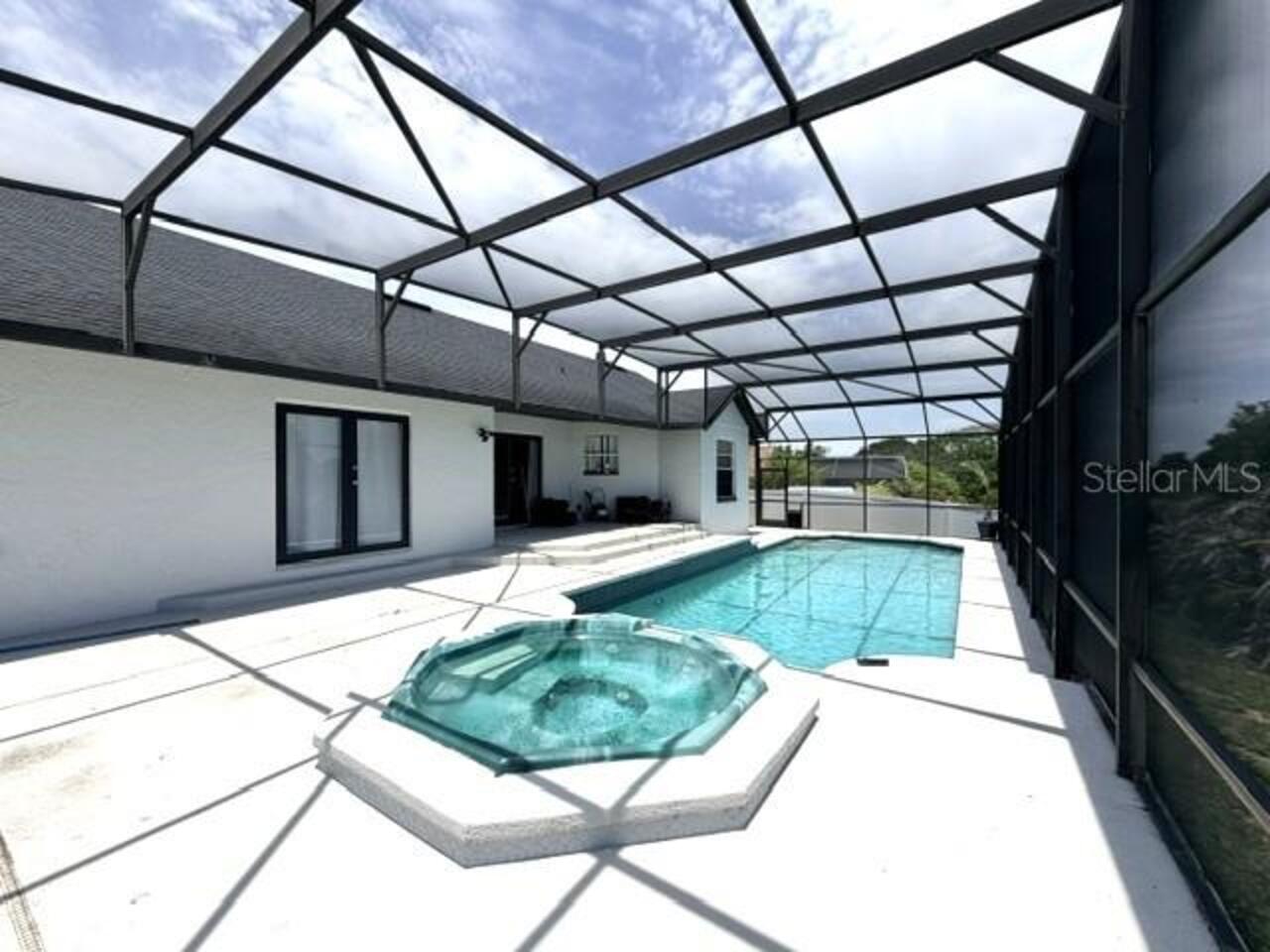 Listing Photo 12