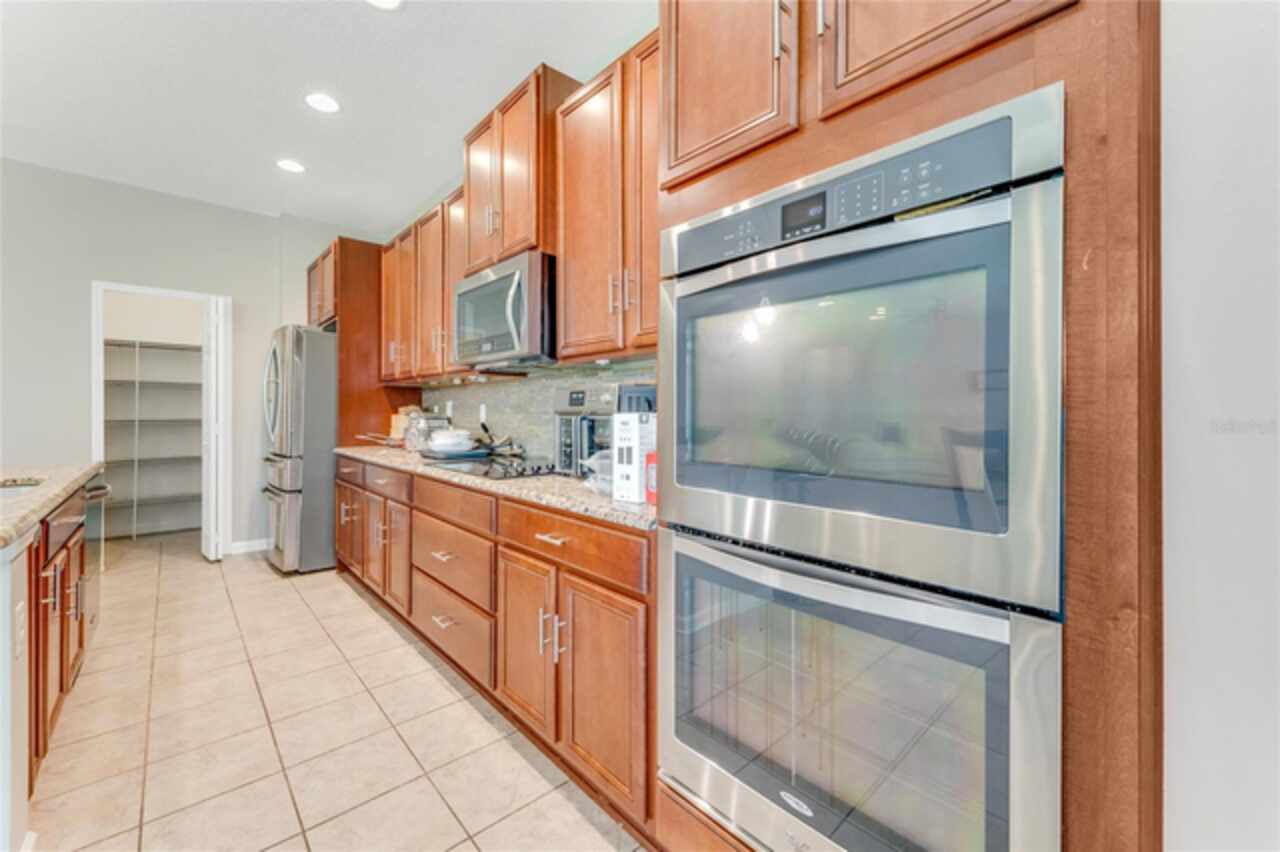 Listing Photo 17