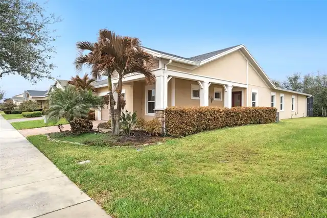 Listing Photo 8