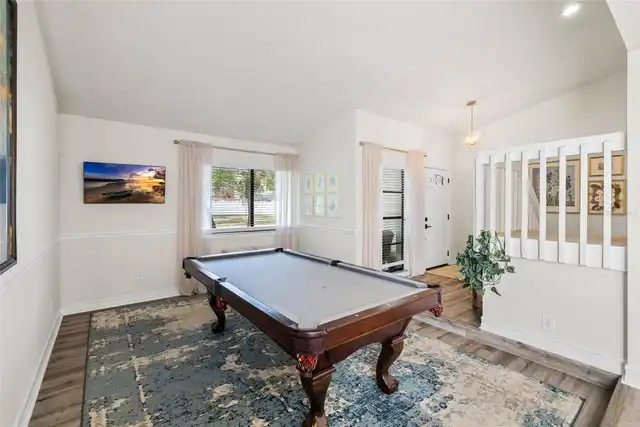 Listing Photo 9